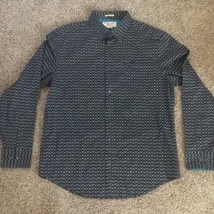 Penguin Munsingwear long sleeve. Like new.